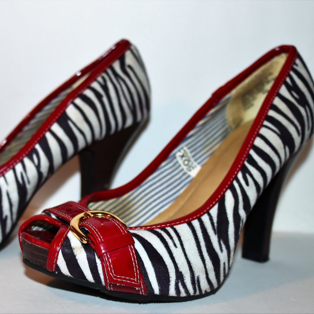 Zebra Multi-Colored Peep Toed Shoes